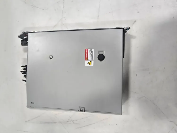 ALLEN BRADLEY 2198-P031 PARTS ONLY - Image 4
