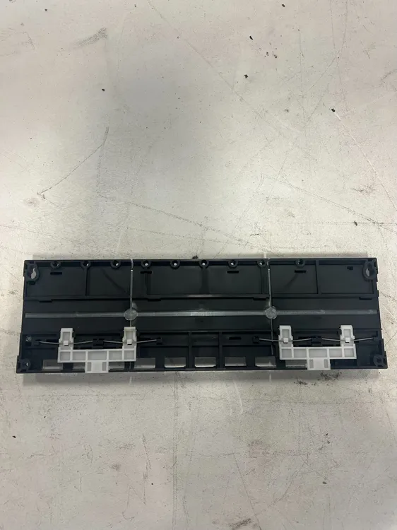 MITSUBISHI A1S68B-S1 PLC CHASIS USED - Image 2