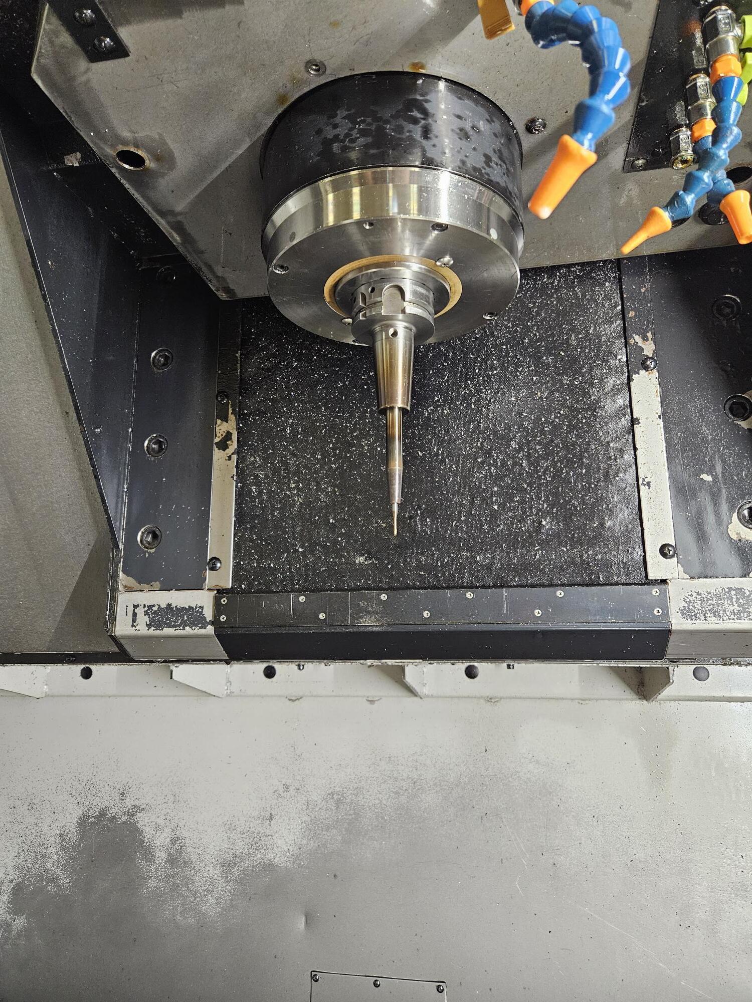 2004 Makino V77 CNC Vertical Machining Center 6