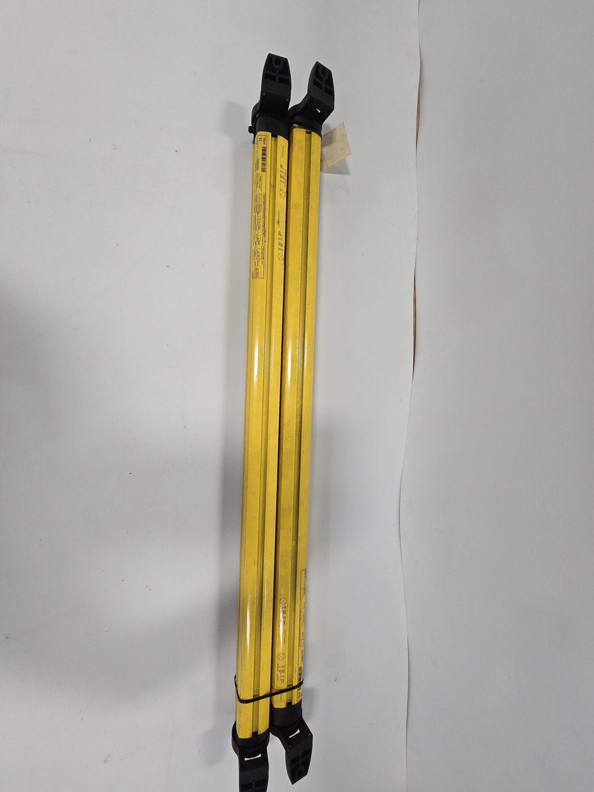 SICK XC40E-0903A0A0CAB0/XC40S-0903A0A0CAB0 LIGHT CURTAIN SET USED 1