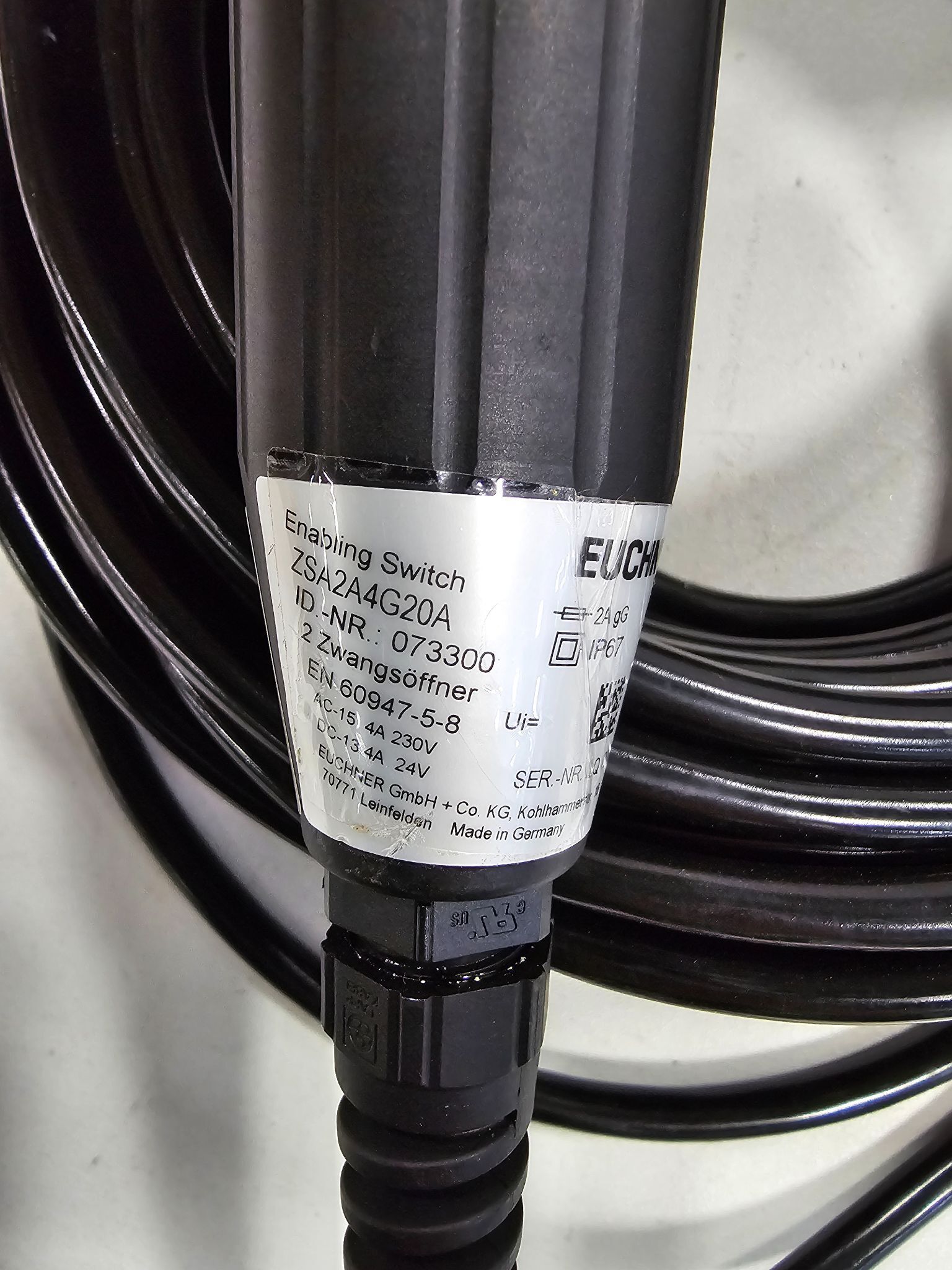 EUCHNER ZSA2A4G20A ENABLING SWITCH USED 1