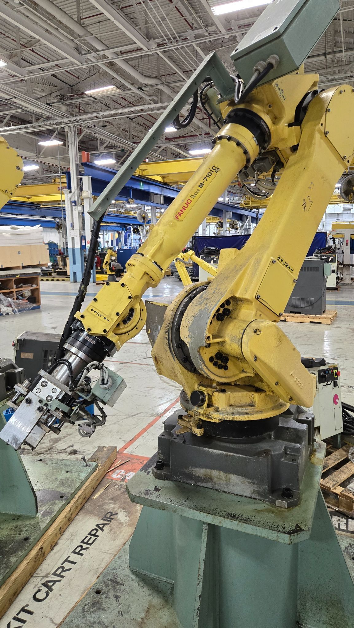 FANUC M-710IC-50 ROBOT / R-30IB CONTROLLER A05B-2255-C102 INCLUDED USED 2