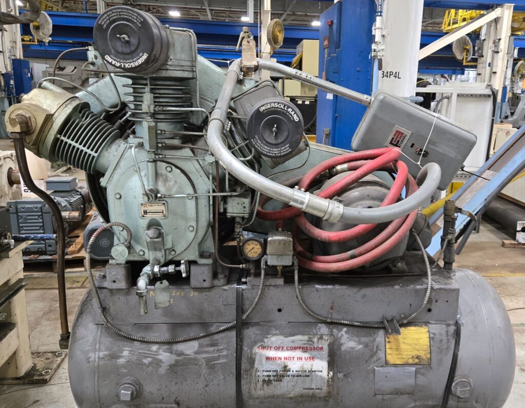 Used INGERSOLL-RAND 25T-T3025LIM Air Compressors IGAM0490019