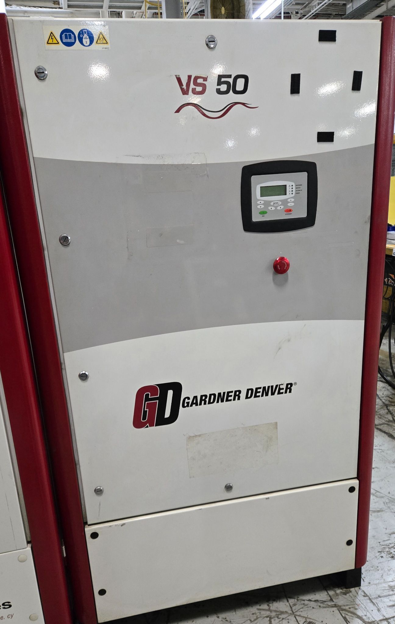 GARDNER DENVER VS45-70A OIL FREE ROTARY SCREW AIR 100 PSIG COMPRESSOR USED 1
