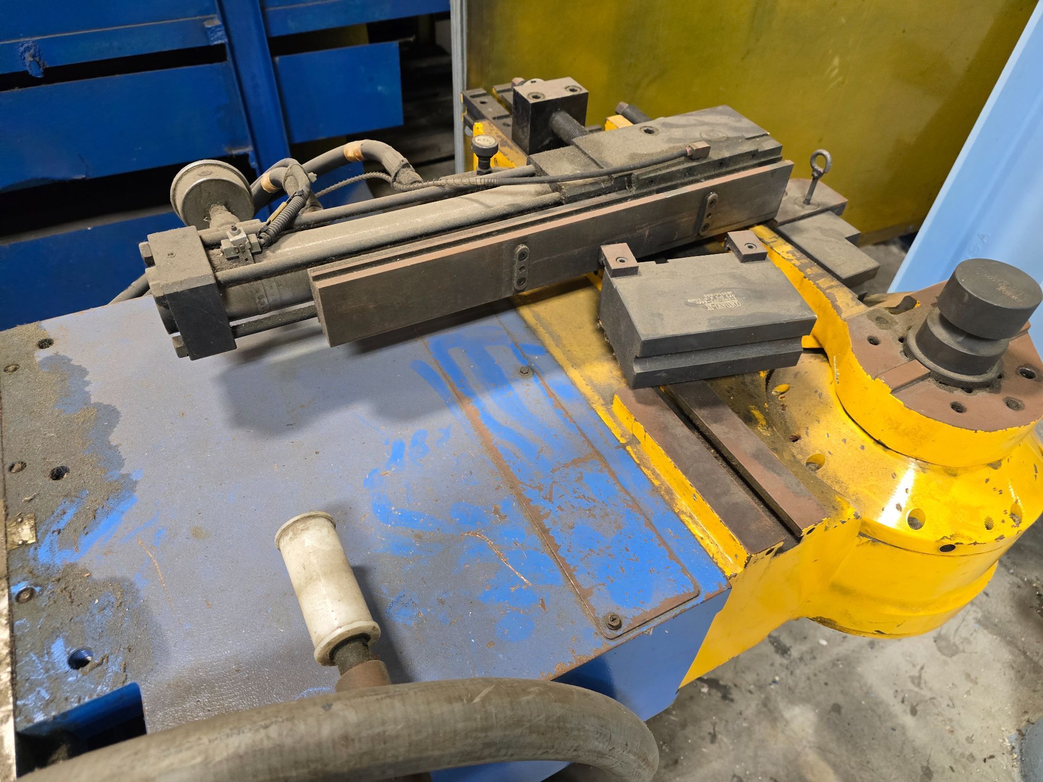 HORN HMT CNC 50TSRE TUBE BENDER USED 4
