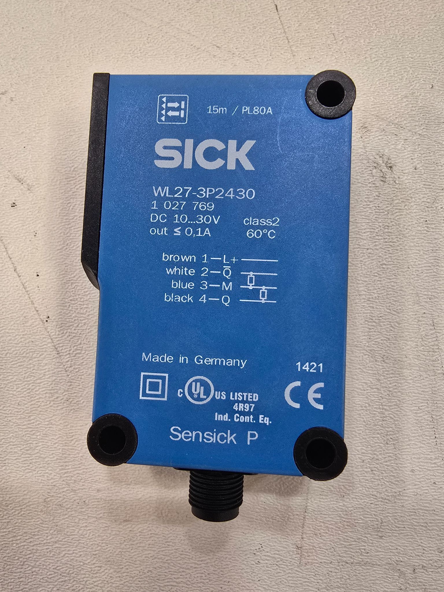 SICK WL27-3P2430 PHOTOELECTRIC SENSOR NEW 0