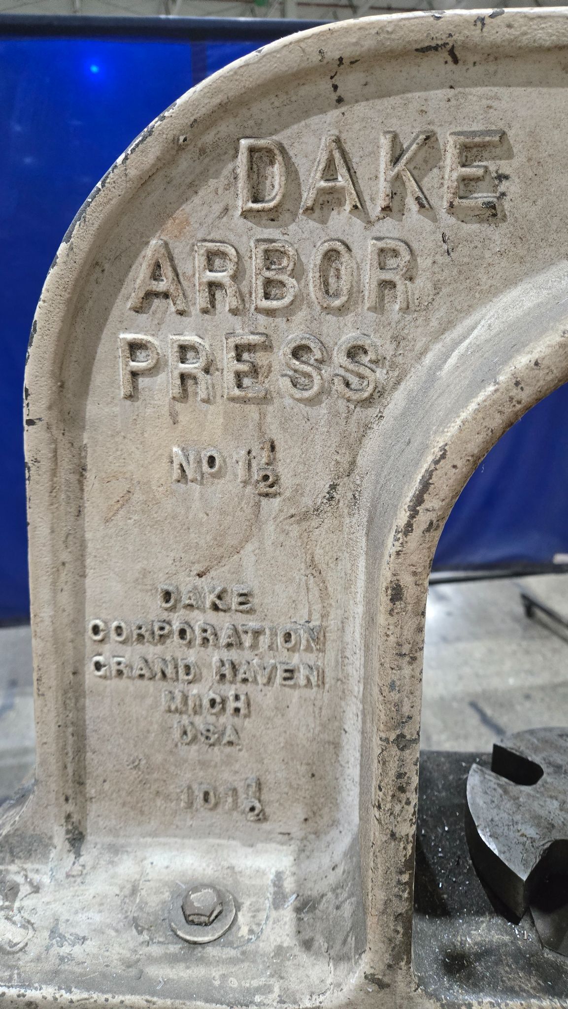 DAKE 1-1/2 ARBOR PRESS USED 5
