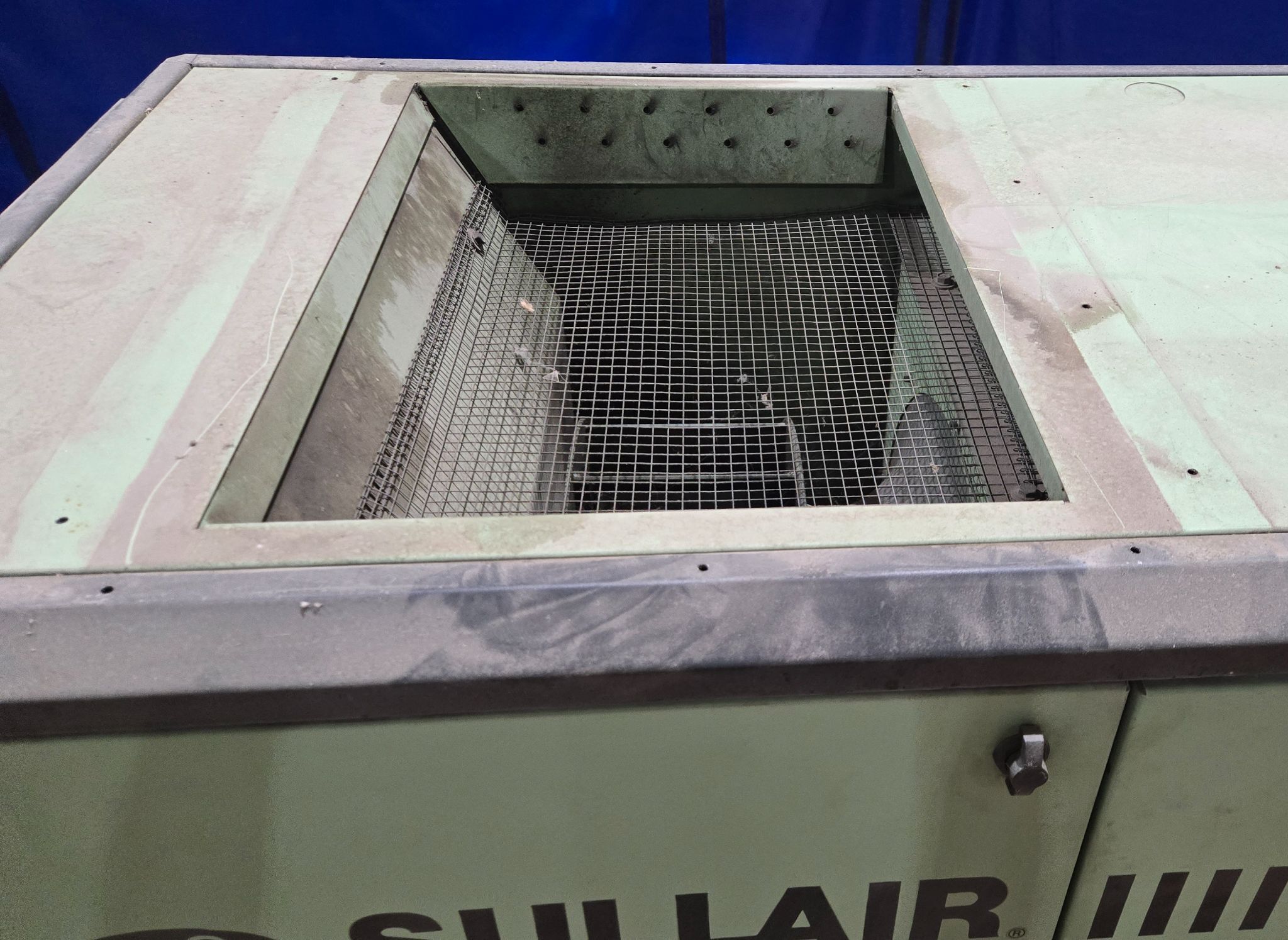 SULLAIR 3709V/A 125PSI 50HP AIR COMPESSOR USED 3