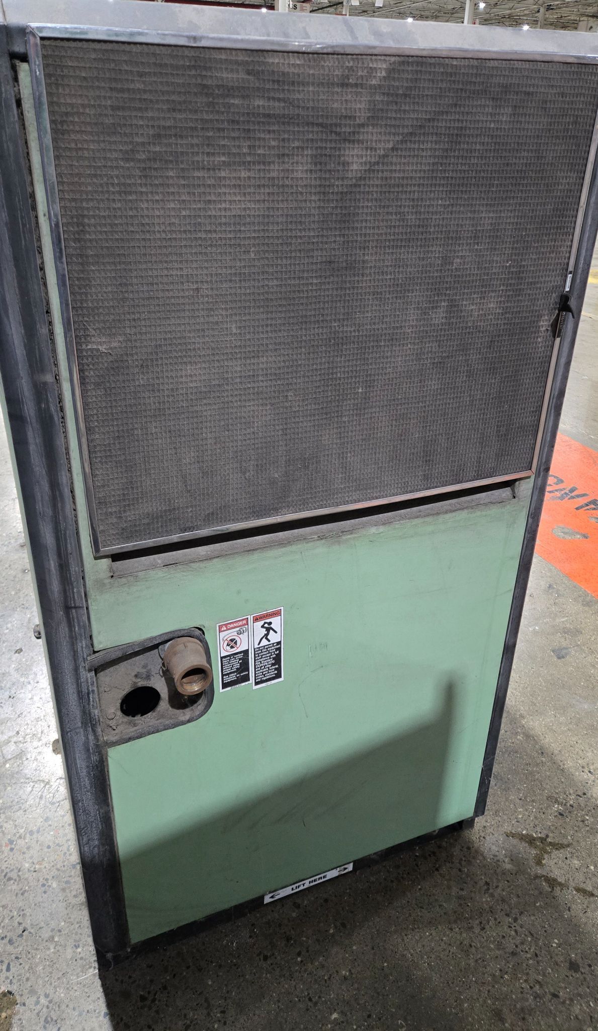 SULLAIR 3709V/A 125PSI 50HP AIR COMPESSOR USED 6