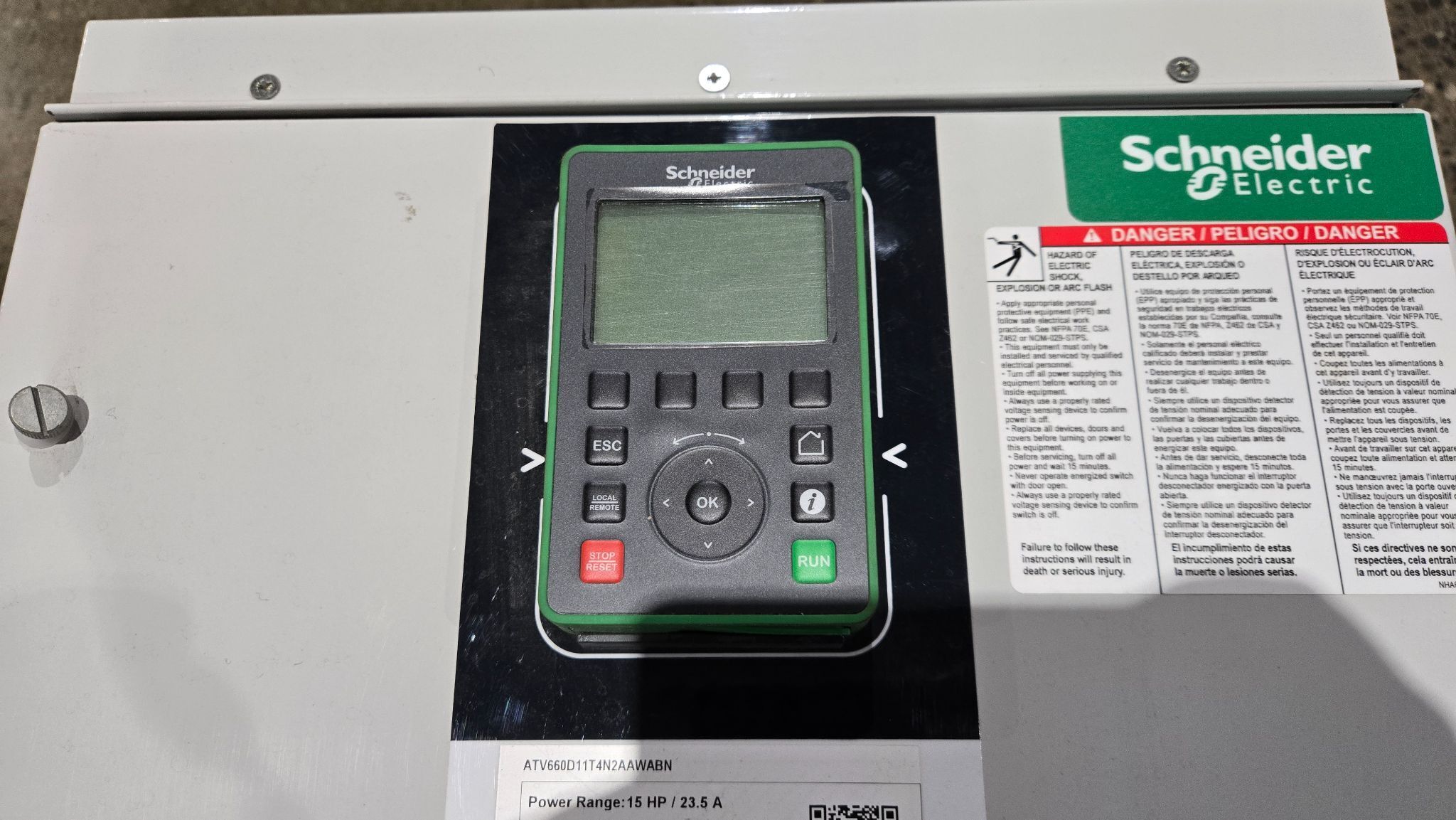 SCHNEIDER ELECTRIC ATV660D11T4N2AAWABN 15 HP VARIABLE SPEED AC DRIVE USED 3