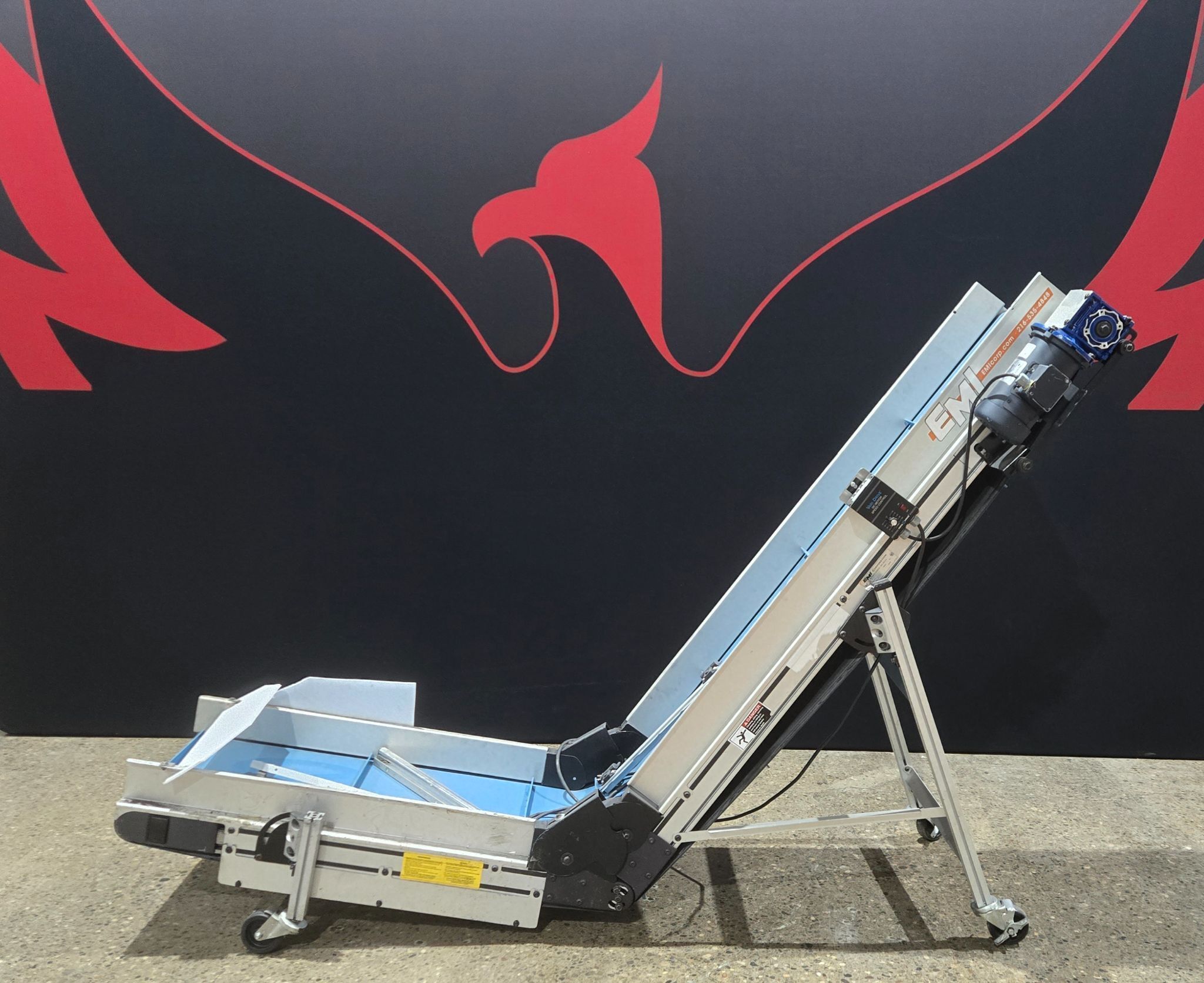 EMI CORP EAK18-48-72-20 LIFT CONVEYOR USED 0