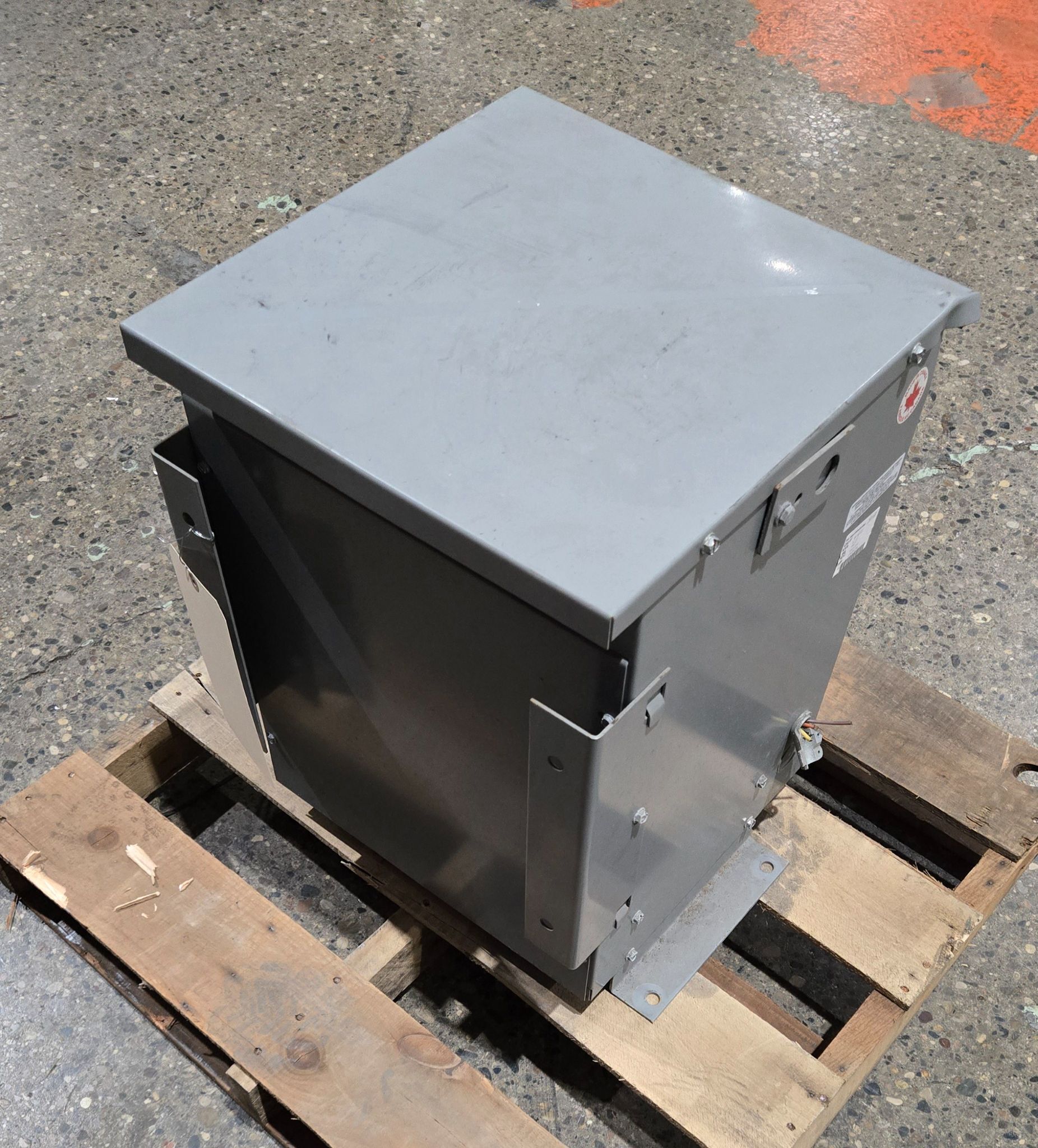 REX POWER MAGNETICS BC6F-P 6 KVA 380V TRANSFORMER USED 2