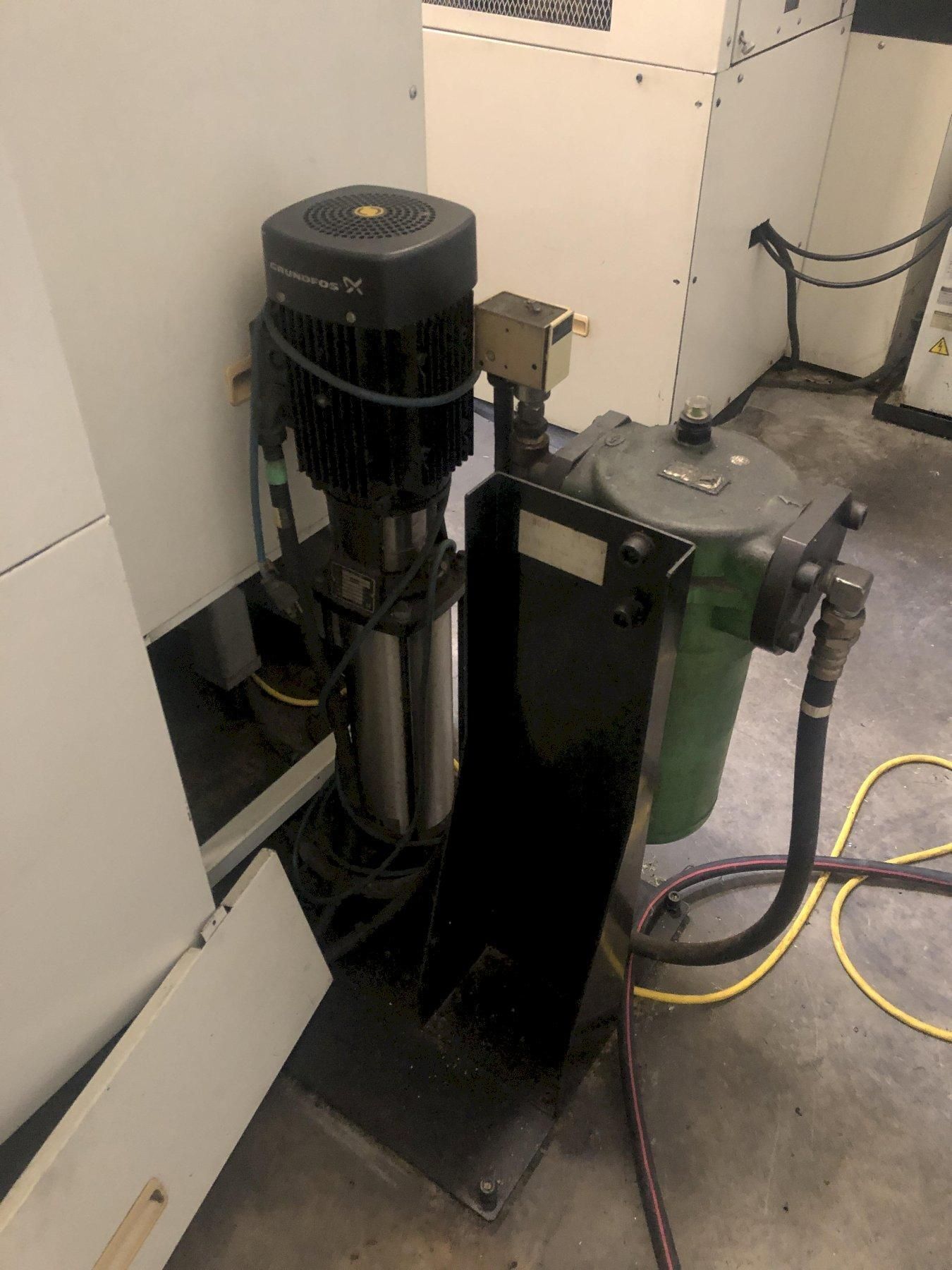 2005 Makino V77 CNC Vertical Machining Center 10