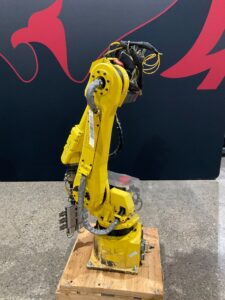 FANUC M-16IB/20 ROBOT + R-J3IB CONTROLLER USED