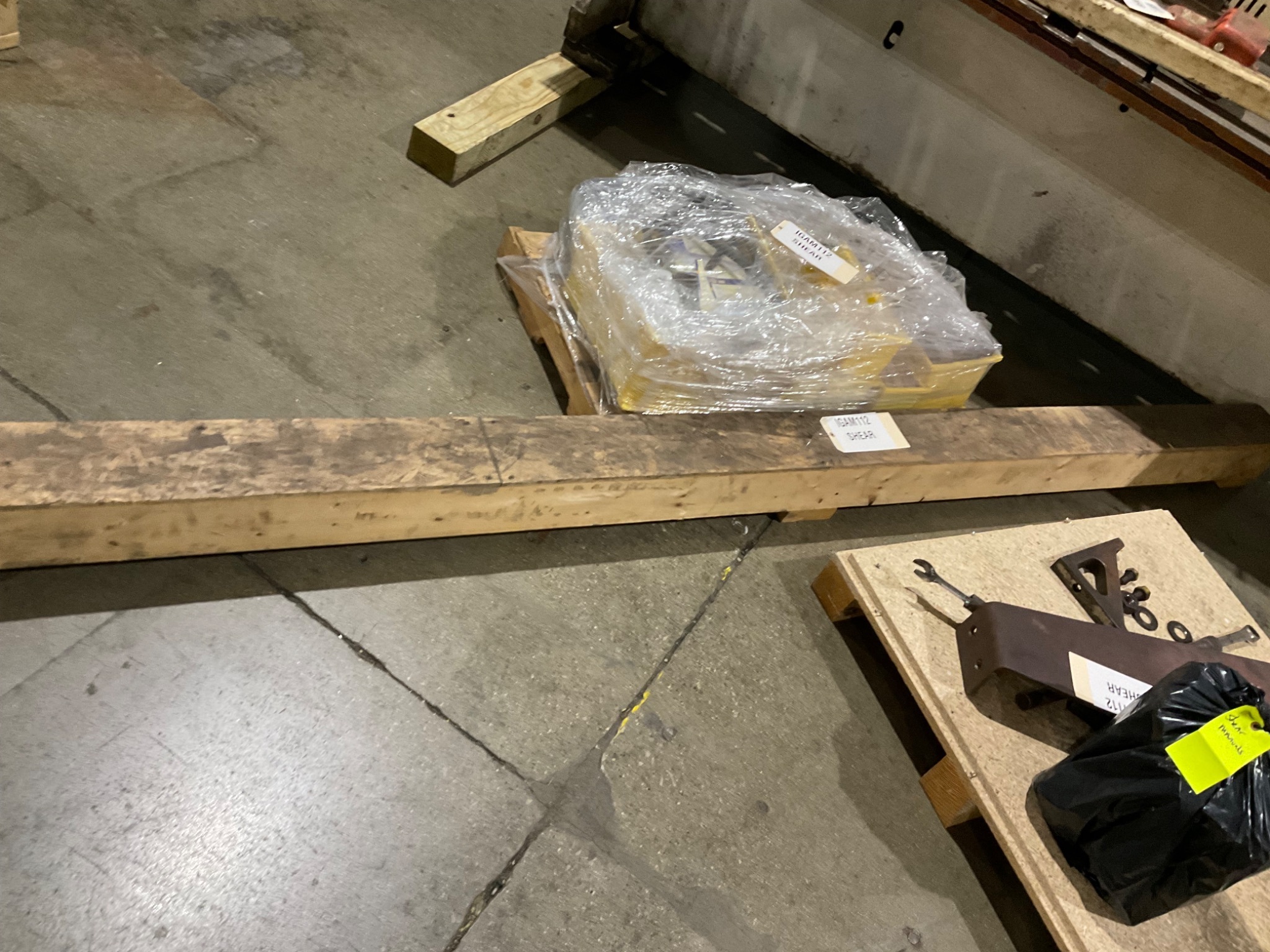 CINCINNATI 1810G SHEAR USED 19