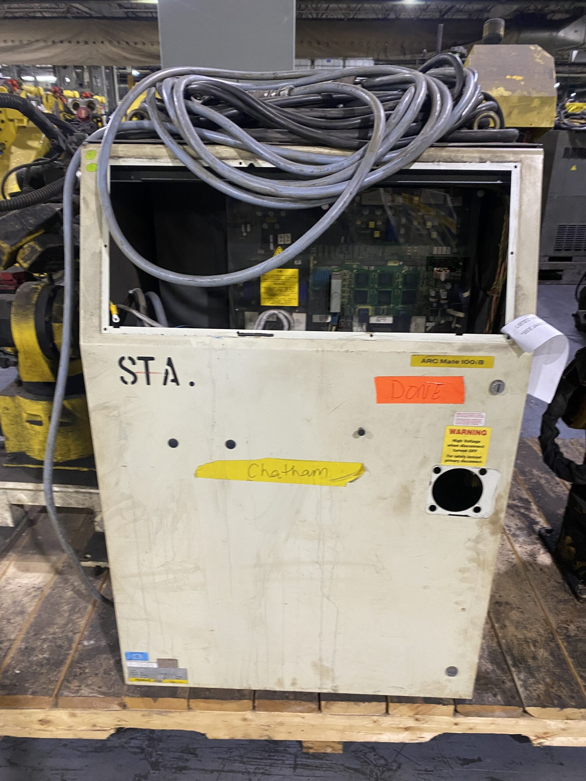 FANUC - ArcMate 100iB w/ R-J3iB Controls PARTS ONLY 4