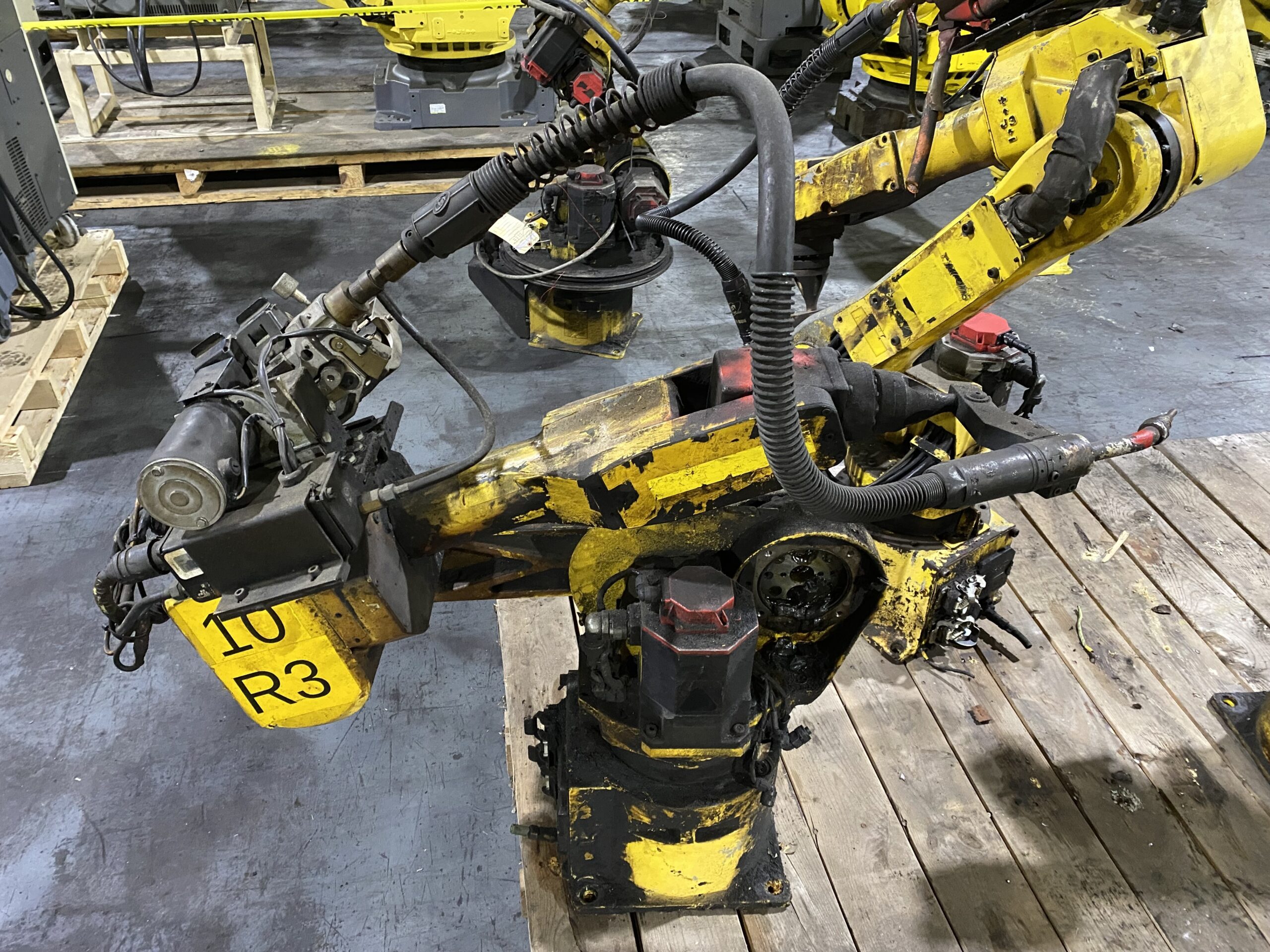 FANUC - ArcMate 100iB PARTS ONLY 1