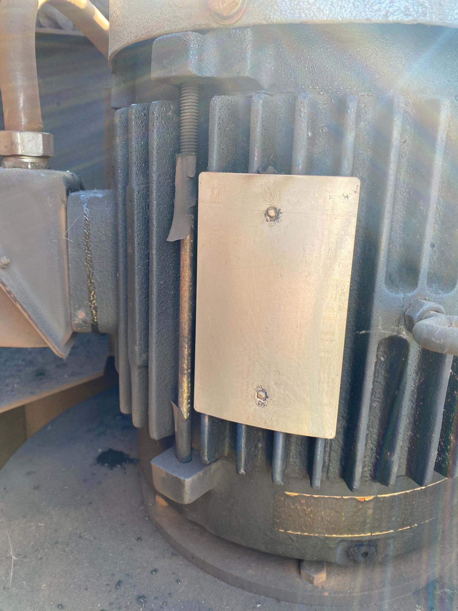 RoboVent DFS-4000-4-M1836 Dust Collector USED 4