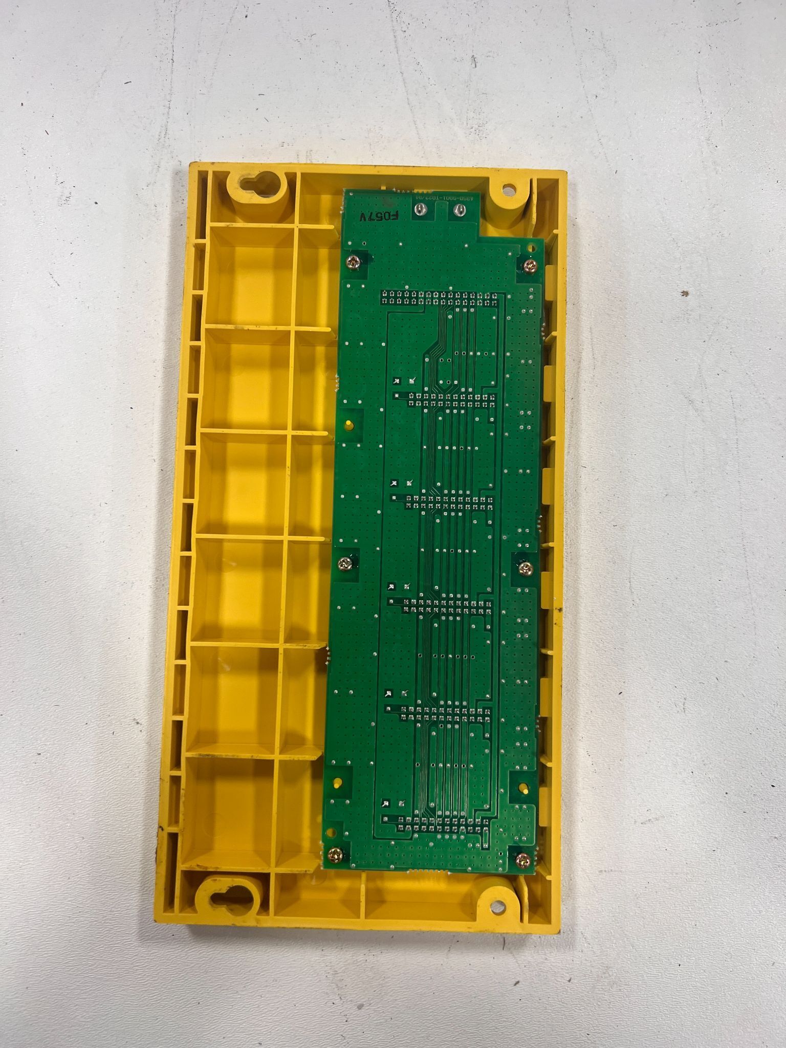 FANUC A03B-0819-C002 ABU05A 6 SLOT MODULE USED 1