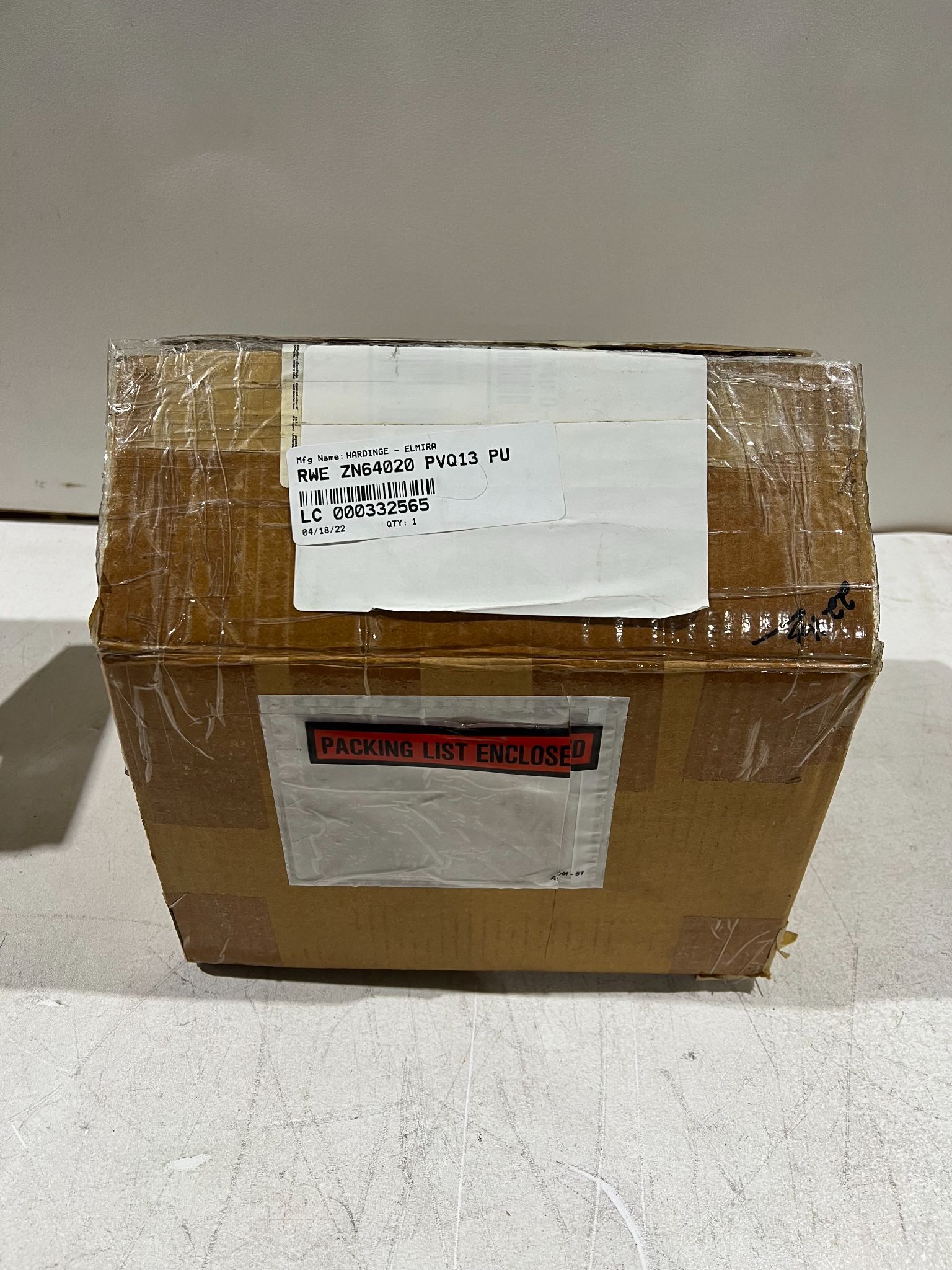 VICKERS PVQ13-A2L-SE1S-20-C14-12 HYDRAULIC PUMP USED 0