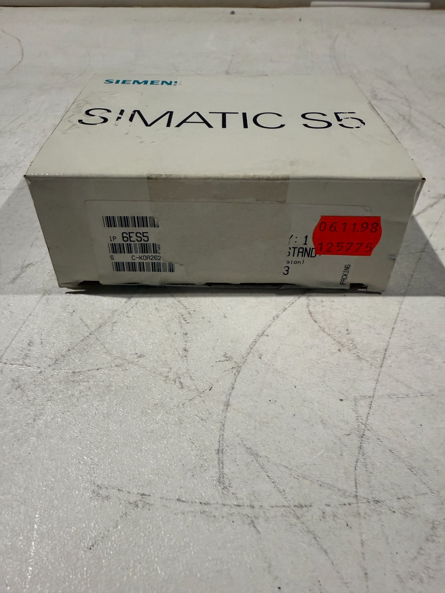 SIEMENS 6ES5 421-8MA12 PLCS/MACHINE CONTROL NEW WITH BOX 0