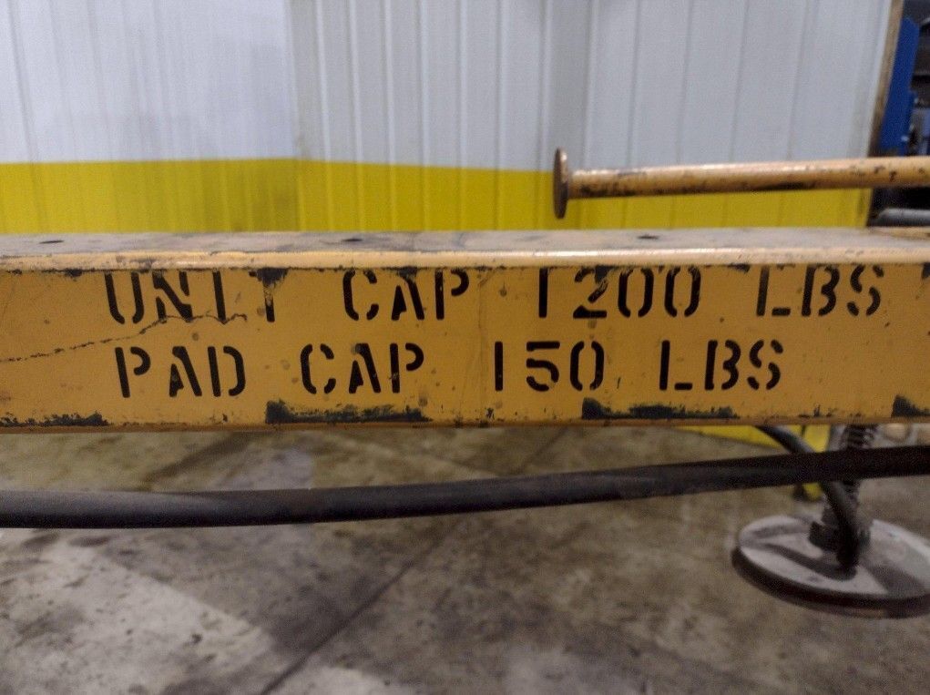 1200 LBS ANVER MODEL #FE12S61003 VACUUM SHEET LIFTER 11