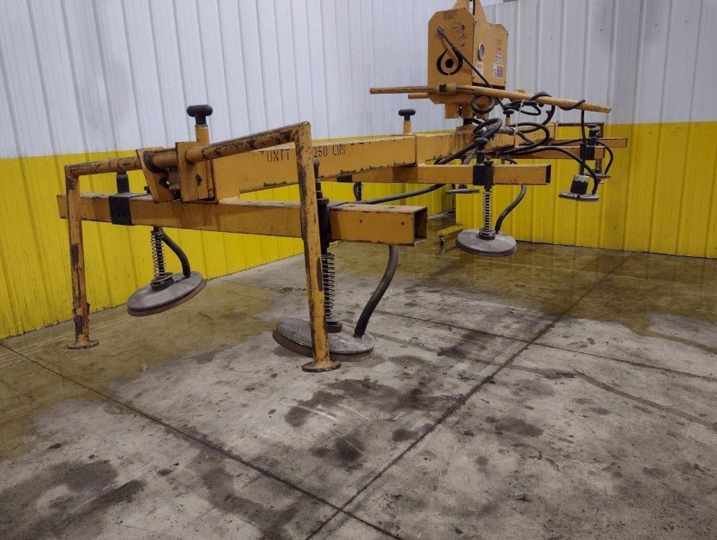 1200 LBS ANVER MODEL #FE12S61003 VACUUM SHEET LIFTER 3