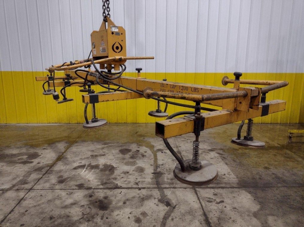 1200 LBS ANVER MODEL #FE12S61003 VACUUM SHEET LIFTER 1