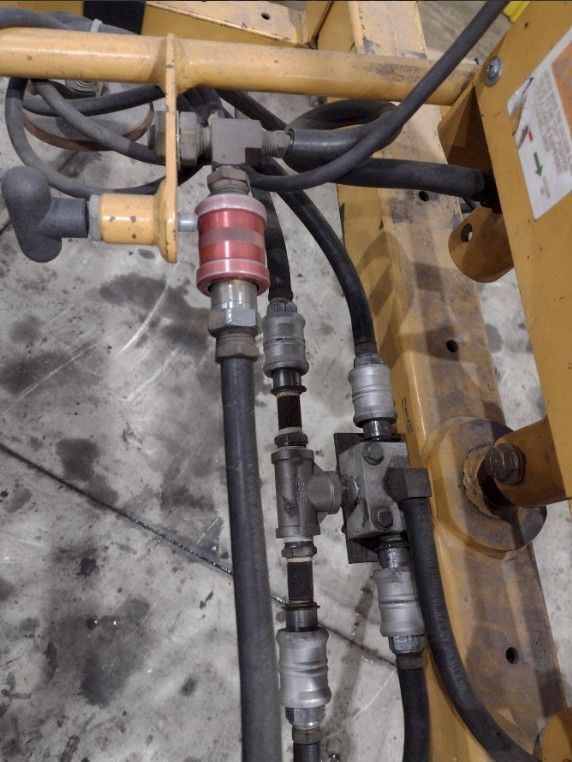 1200 LBS ANVER MODEL #FE12S61003 VACUUM SHEET LIFTER 8