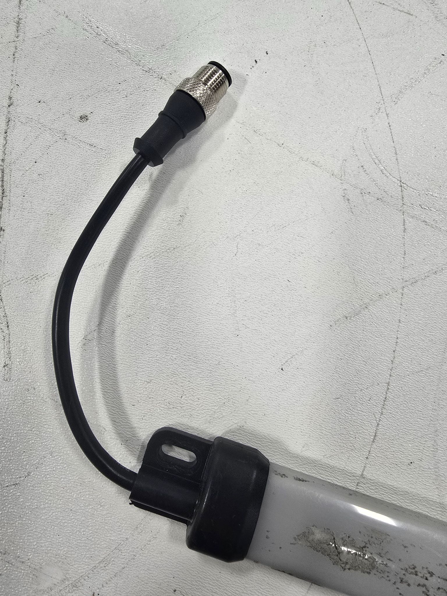 BANNER WLS15PXRGB0360DSKQP RGB LIGHT,18-30VDC USED 1