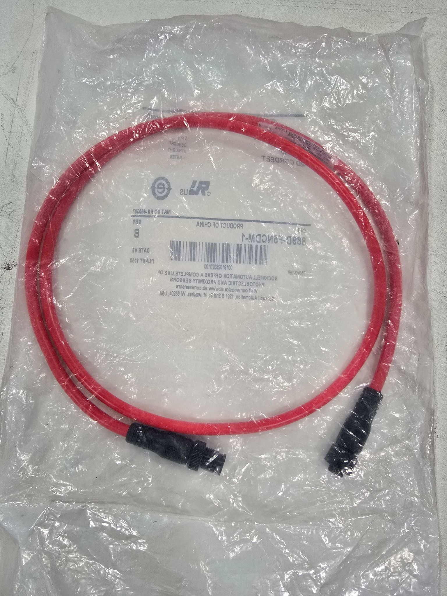 ALLEN BRADLEY 889D-F5NCDM-15PIN DC MICRO CABLE NEW 2