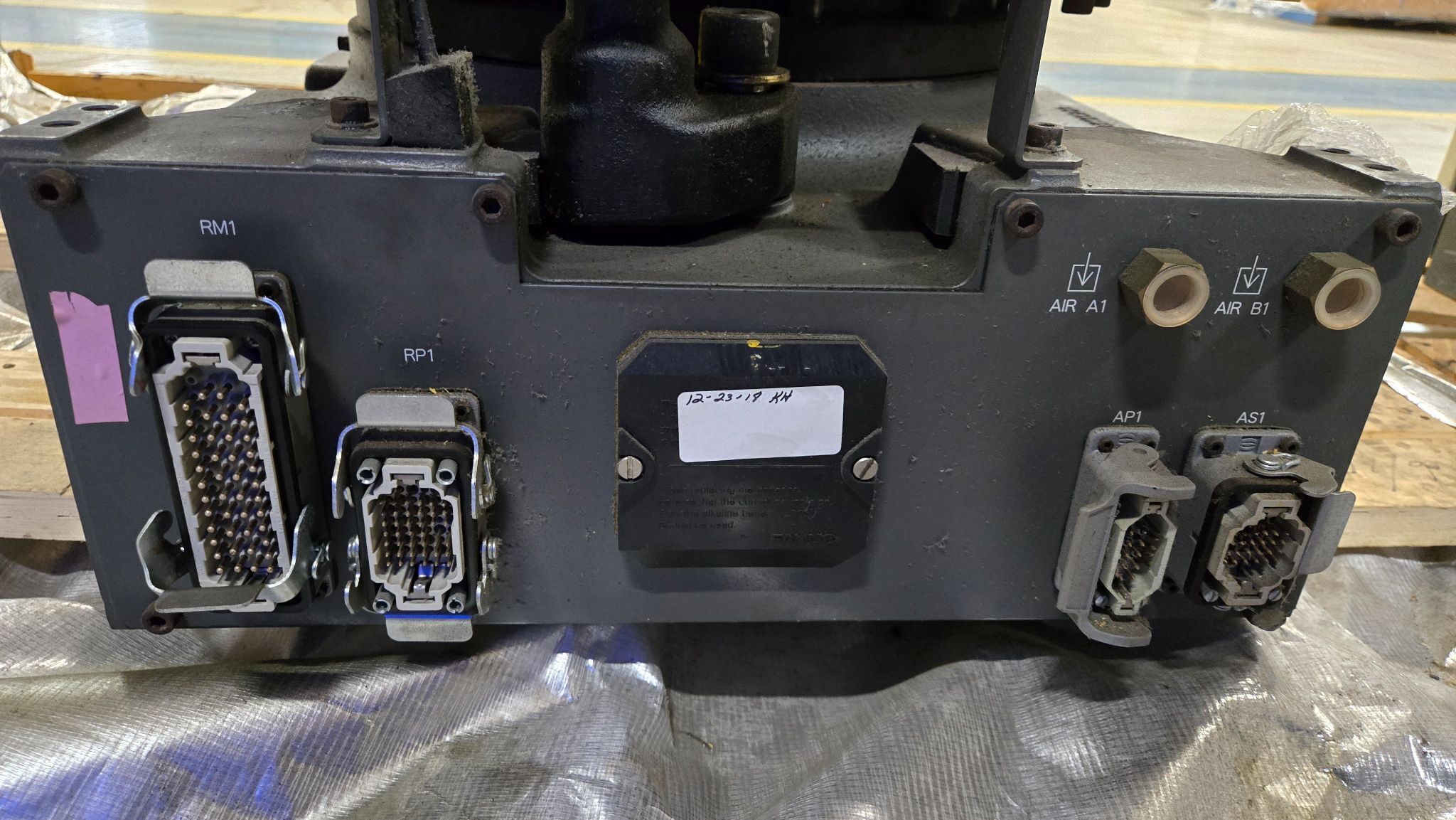 FANUC R2000IA/165F ROBOT /R-J3IB CONTROLLER USED 12