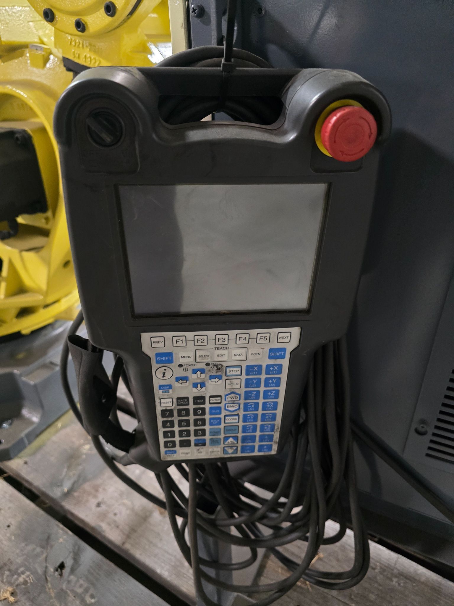 FANUC R-2000IB/210F ROBOT / R30IB CONTROLLER USED 6