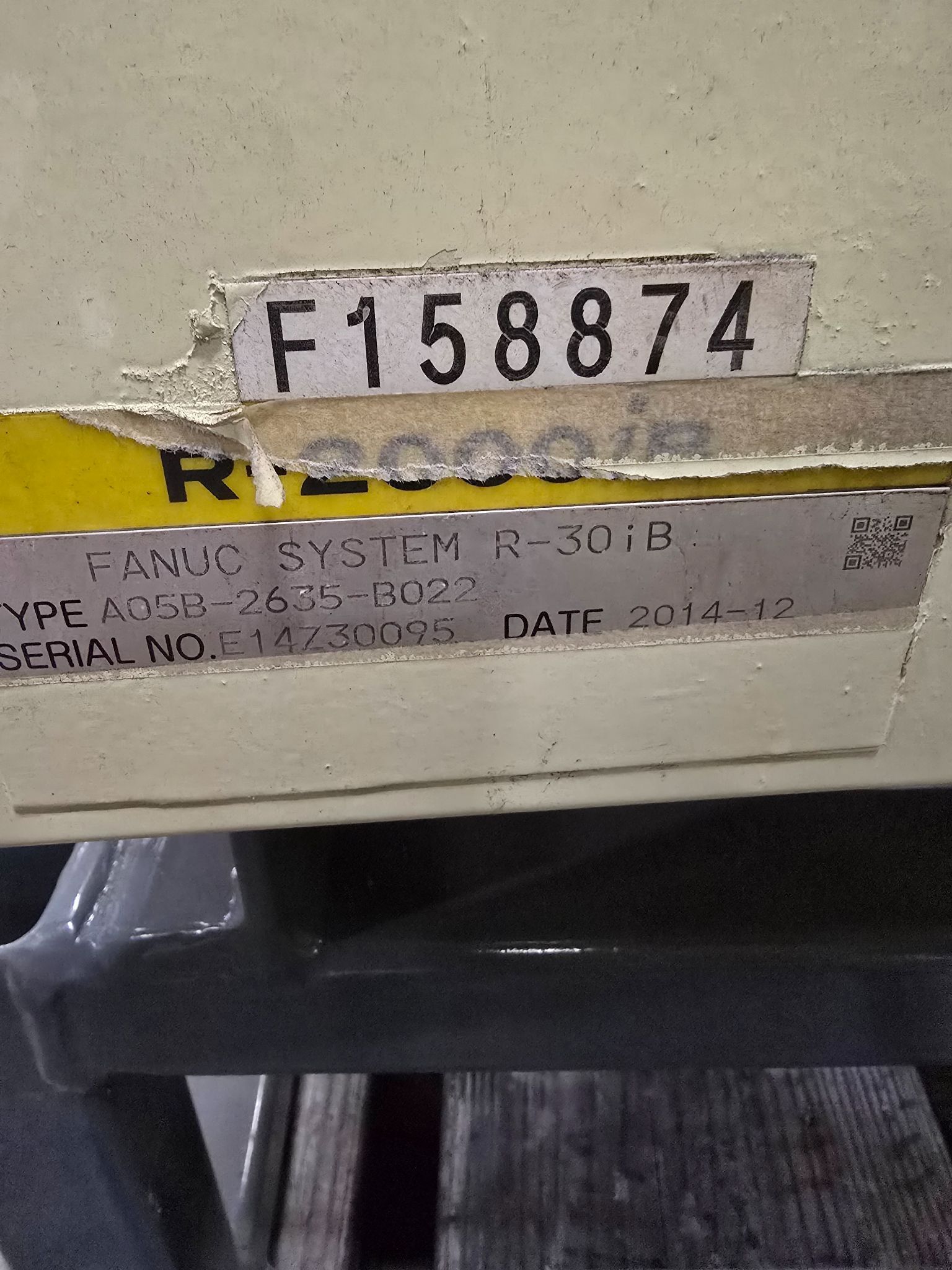 FANUC R-2000IB/210F ROBOT / R30IB CONTROLLER USED 12