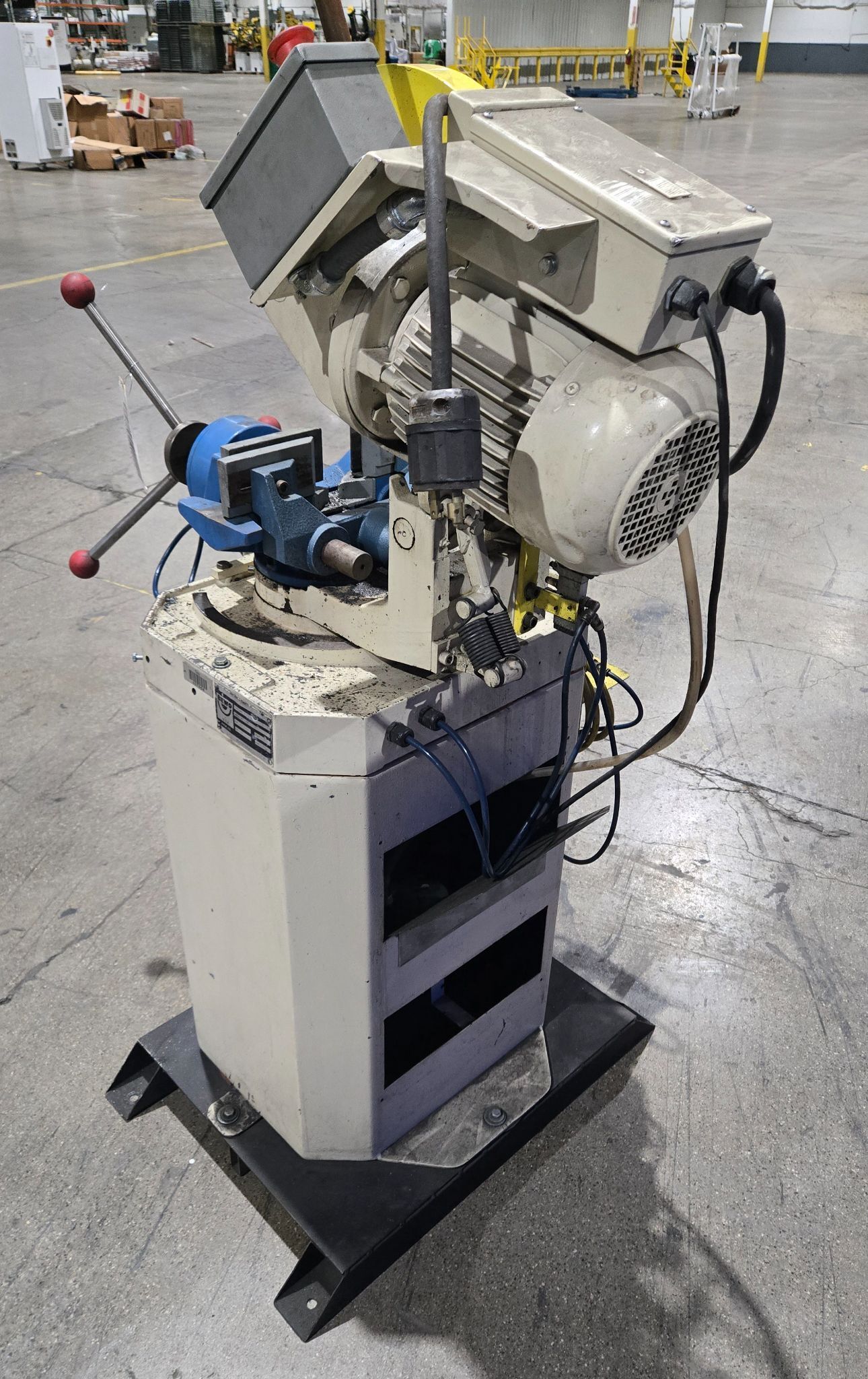 SCOTCHMAN BEWO 350LT CIRCULAR COLD SAW METAL CUTTING USED 8