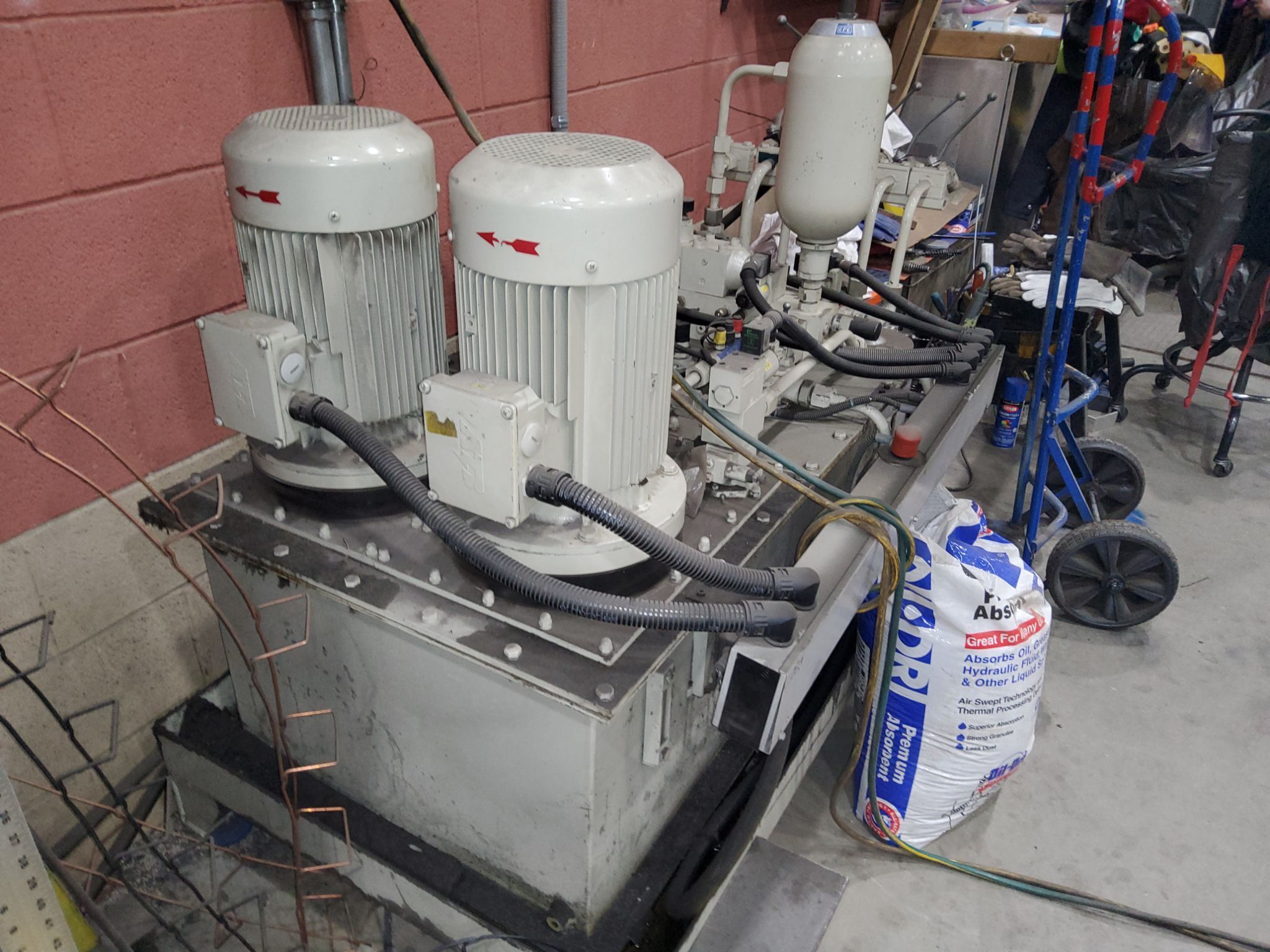 WEBB L-84 SEAM WELDER USED 5