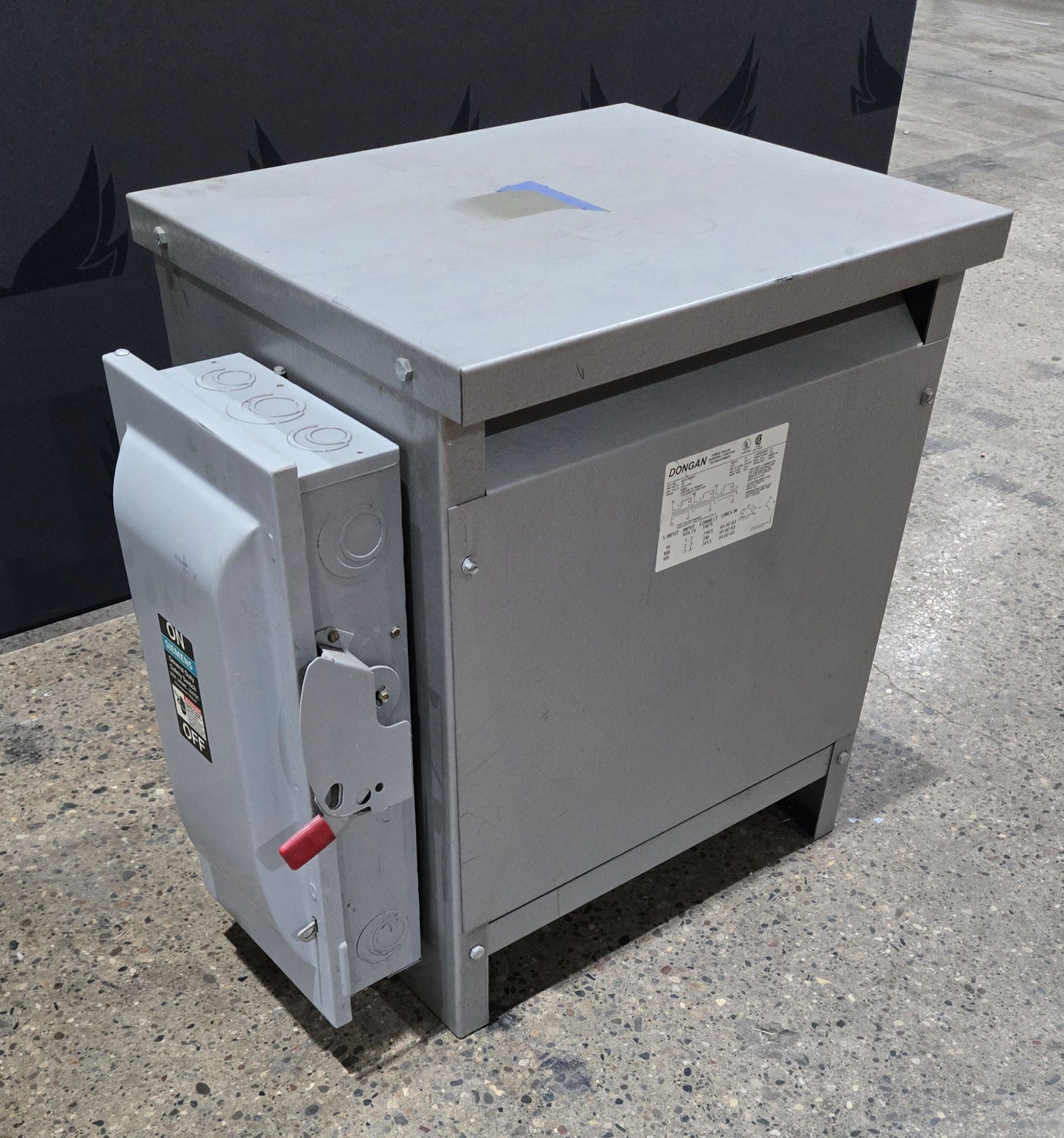 DONGAN 63-2140SH 230V 40KVA TRANSFORMER WITH DISCONNECT SWITCH USED 1