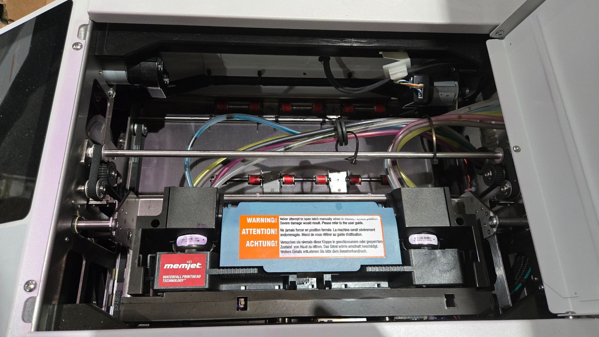 FORMAX COLORMAX8 DIGITAL COLOR PRINTER WITH CONVEYOR AND EXTRA INK CARTRIDGES USED 4