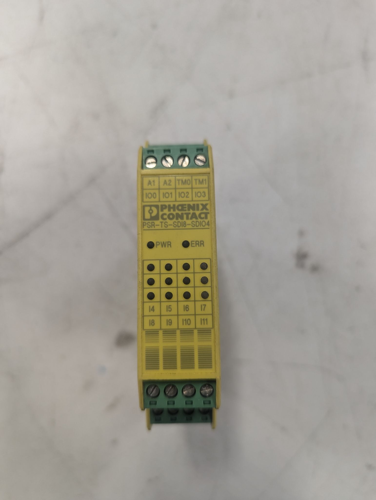 PHOENIX CONTACT PSR-SCP-24DC/TS/SDI8/SDI04 RELAY OUTPUT MODULE USED 0