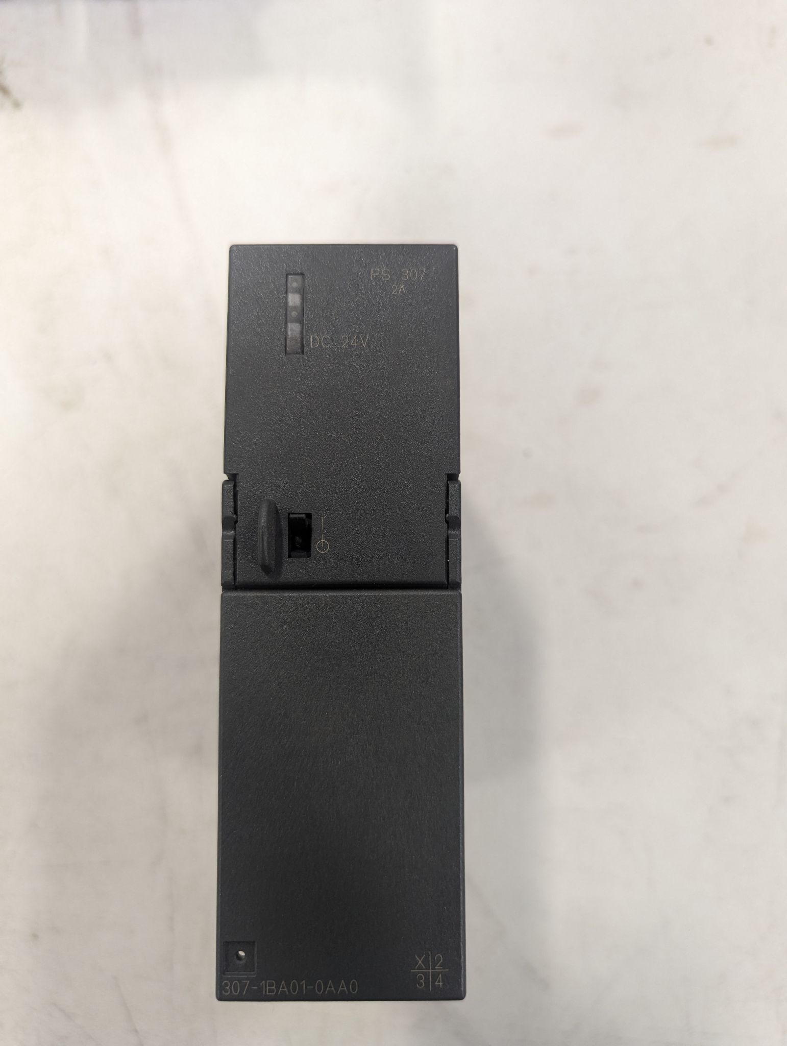 SIEMENS 6ES7 307-1BA01-0AA0 SIMATIC PS 307 POWER SUPPLY USED 1