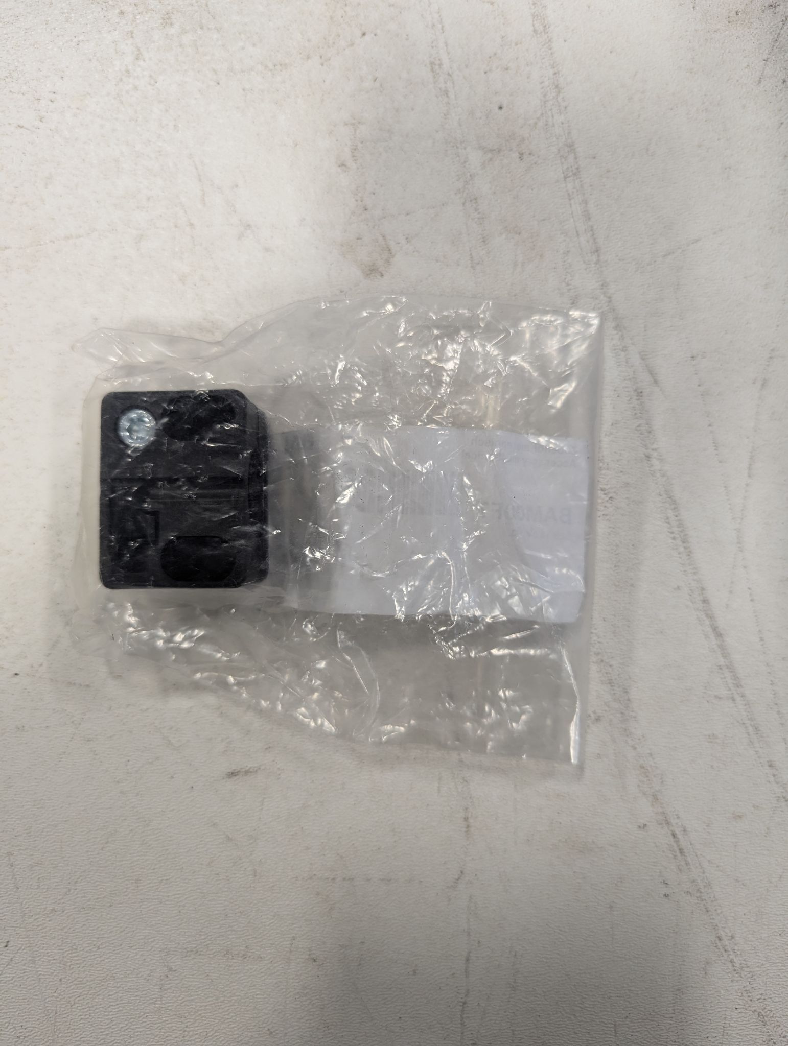BALLUFF BAM00F7 NEW 1