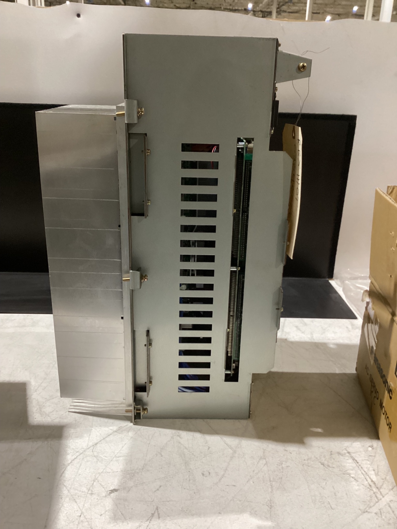 NACHI SERVO AMPLIFIER RBX111OT USED 1
