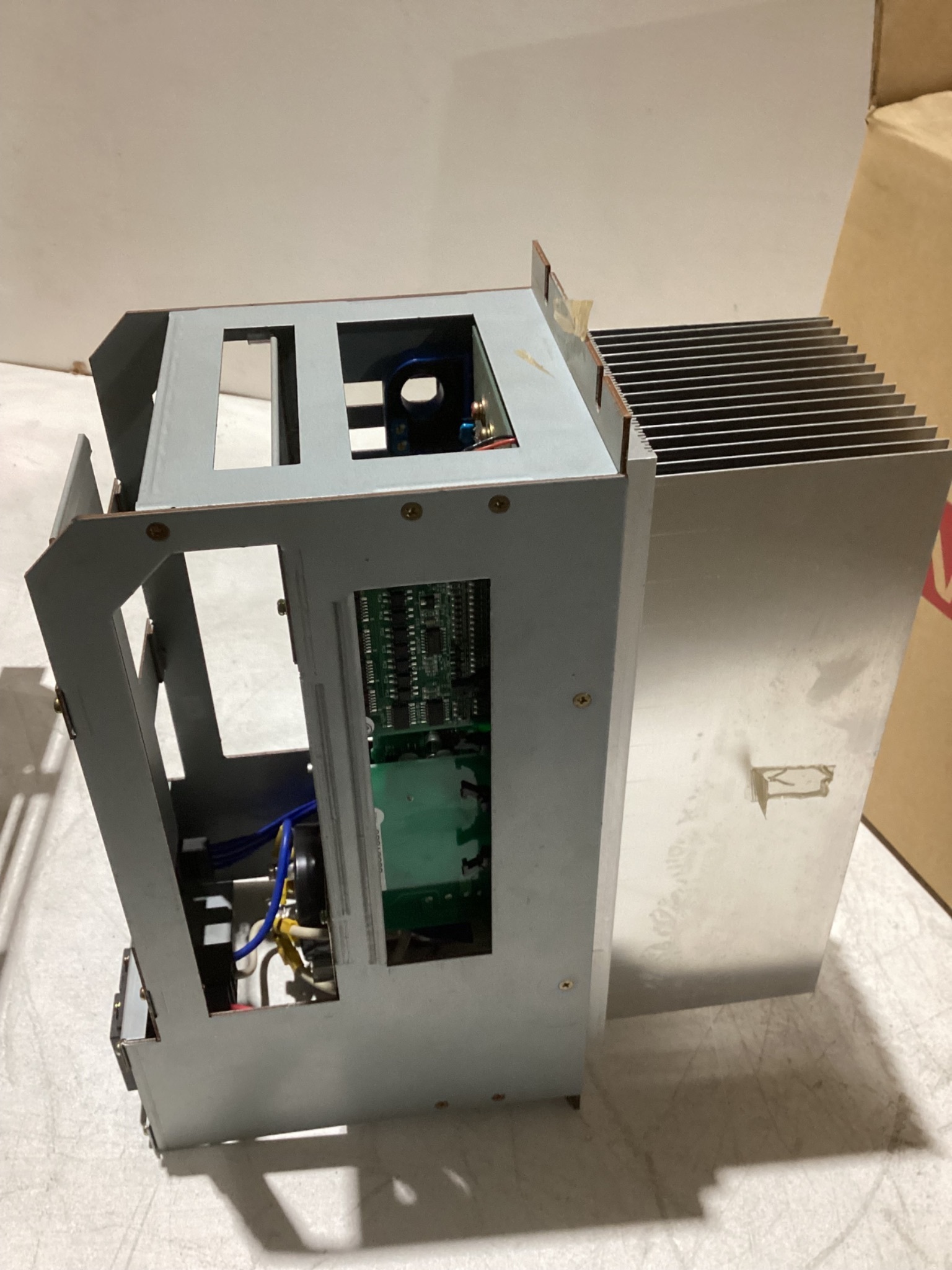 NACHI SERVO AMPLIFIER REX02-30 USED 1