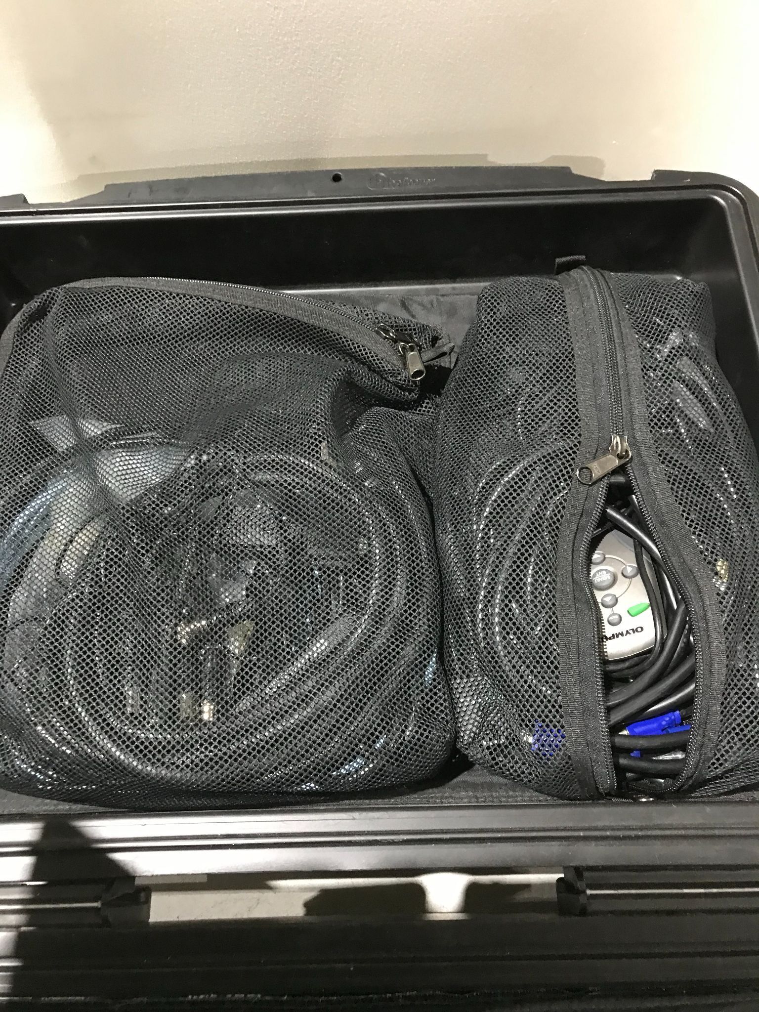 OLYMPUS CDU HIGH SPEED CAMERA USED WITH CASE 1