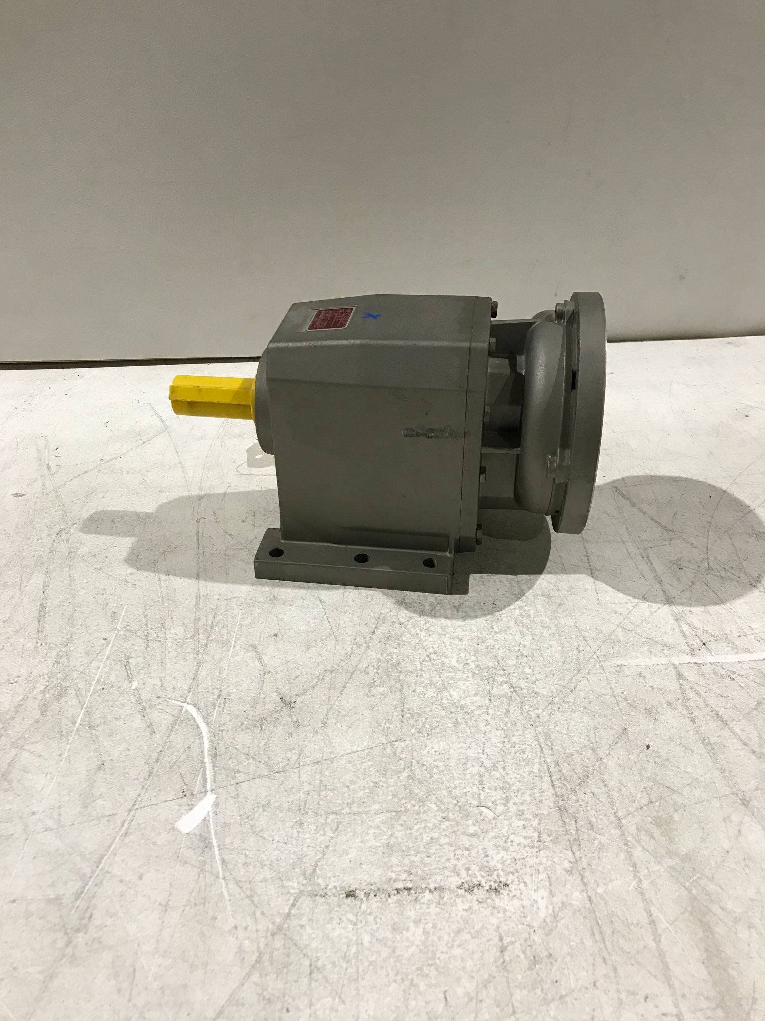 BONFIGIOLI GEARBOX C202P USED 1