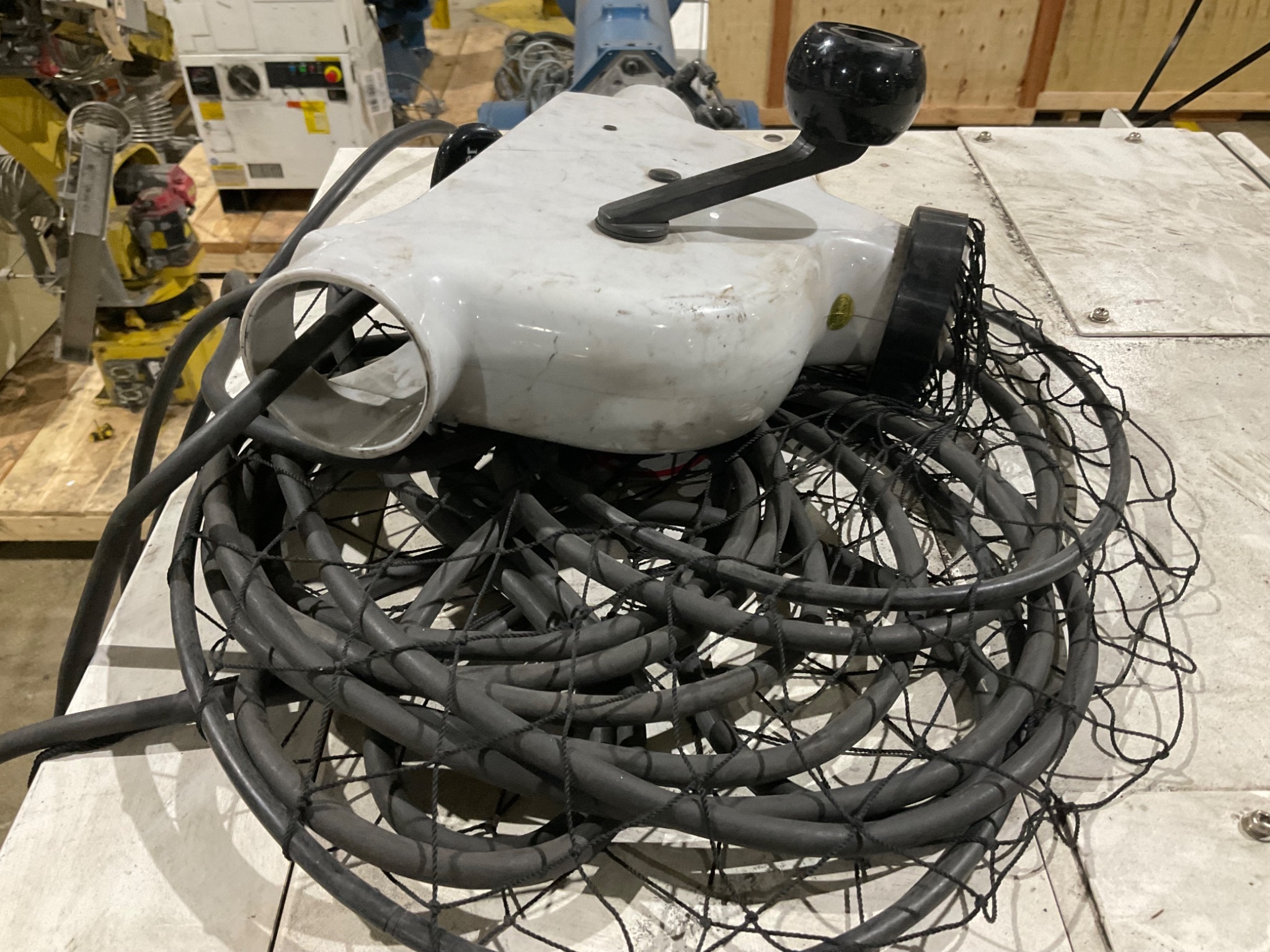 FANUC ARC MATE 120ID/12L ARC W R30IB CONTROLLER + FRONIUS TPS 400I WELDER 16