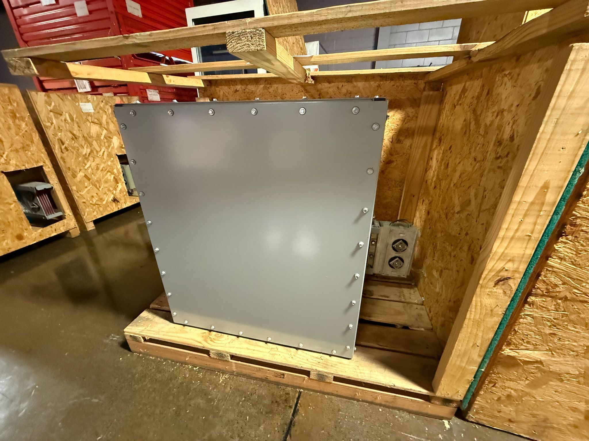 ABB 2500A Spectra Series Copper Center Tap Box 600V, 3PH, 4G NEW 2