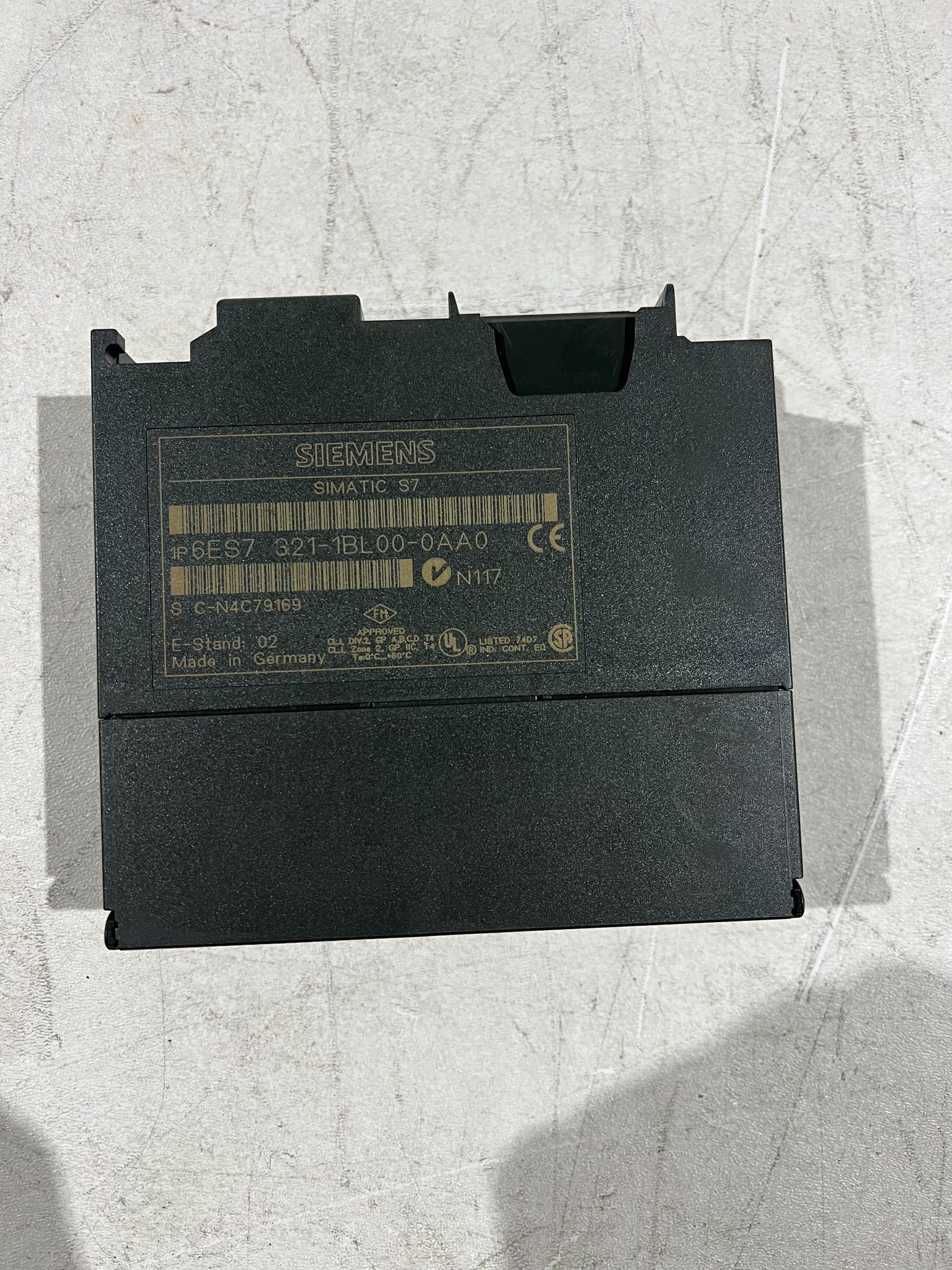 SIEMENS 6ES7 321-1BL00-0AA0 PLC INPUT AND OUTPUT MODULES USED 3
