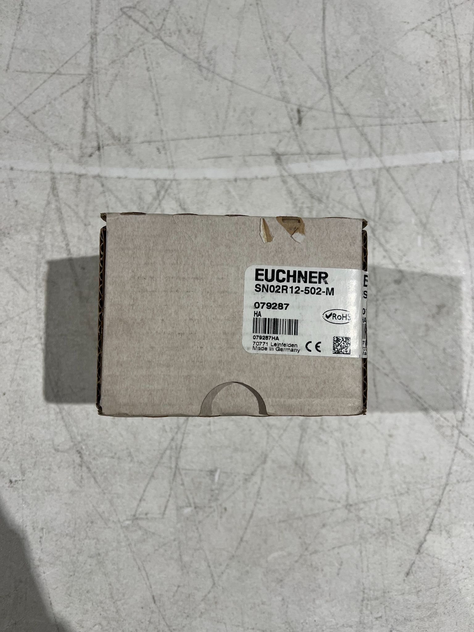 EUCHNER SN02R12-502-M SAFETY SWITCH USED 0