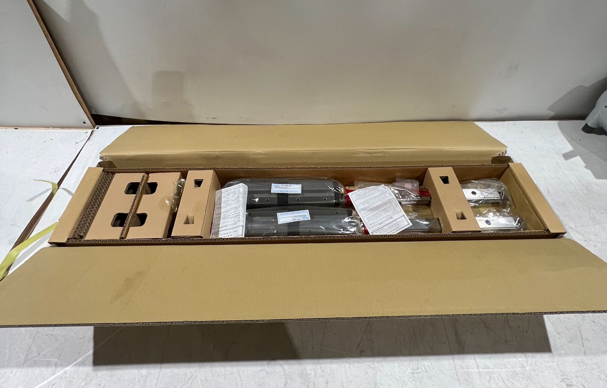 THK 10235 10004 23300 LINEAR BEARINGS 3 BOXES (2 PER) NEW 1